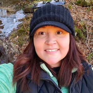 Meet your Posher, Amy